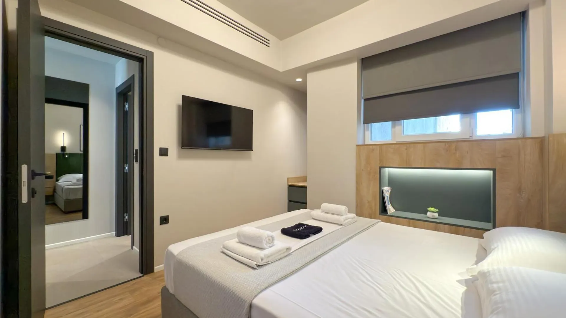 LIV Luxury Central A-B Soluň 0*,